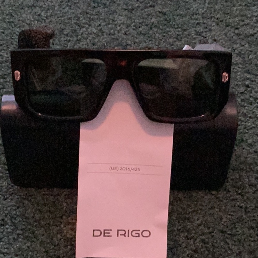Just Cavalli men’s sunglasses